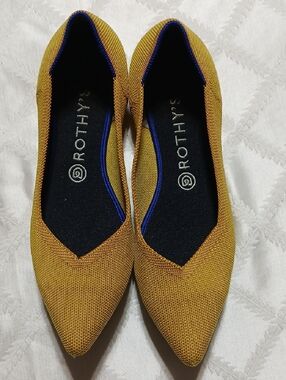 Rothy’s The Point Flats Size 10
